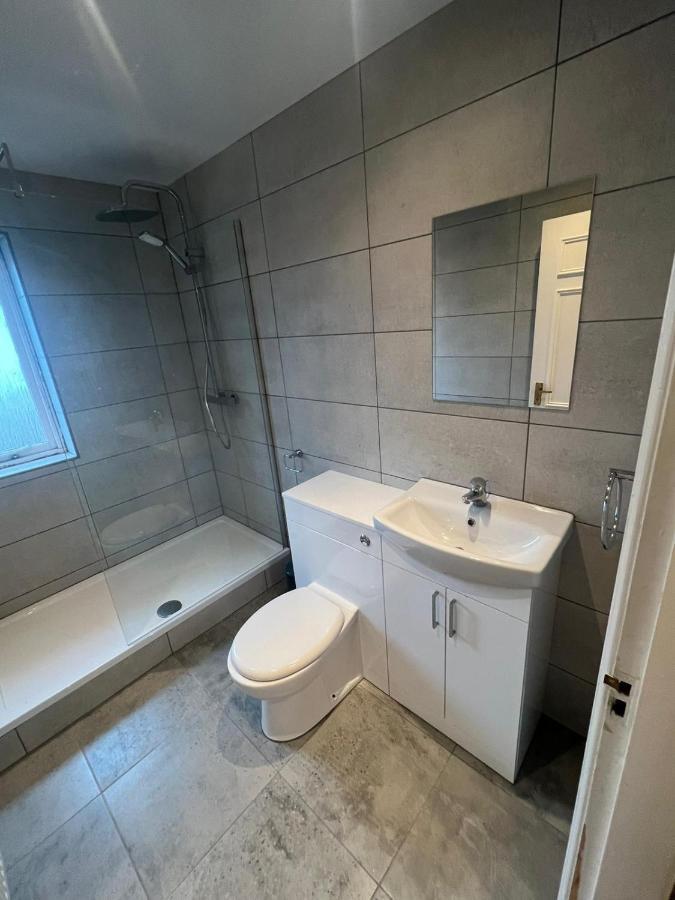 Clydebank Apartment Glasgow Exterior foto